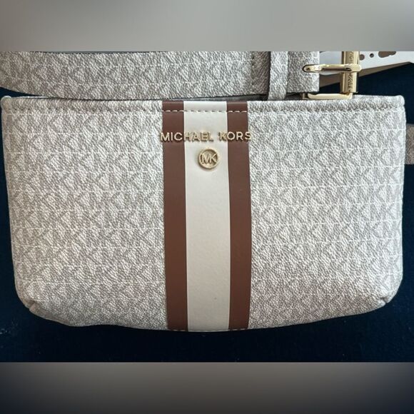 **"Michael Kors Jet Set Logo Stripe Waist Bag – Classic Beige/Brown"** - Picture 6 of 10